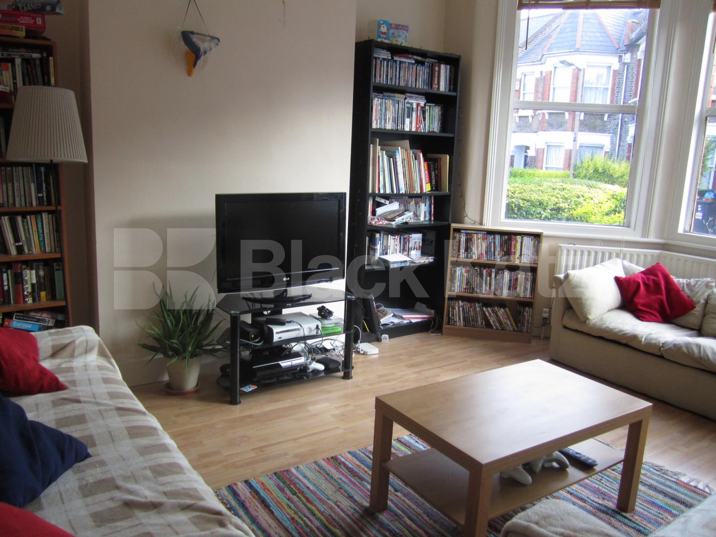 			LET BY BLACK KATZ, 4 Bedroom, 1 bath, 1 reception House			 Keston Road, Turnpike Lane